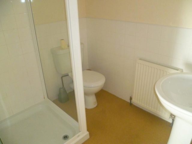  Image of 3 bedroom Flat to rent in Main Road Inverkeilor Arbroath DD11 at Inverkeilor Angus Angus, DD11 5RN
